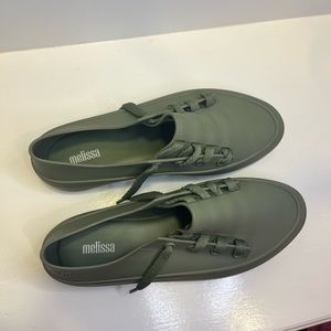 Melissa Ulitsa slip on sneakers